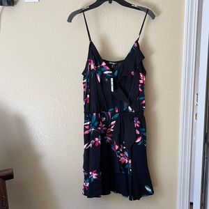Express- size L. Floral straps dress